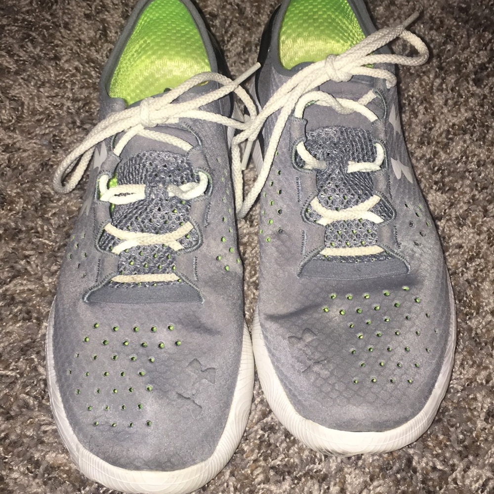Men's under armour sneakers
